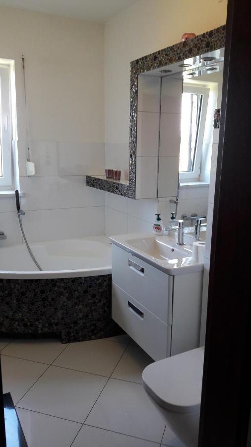 Agroturystyka Inulec Pokoje Villa Mikołajki Buitenkant foto